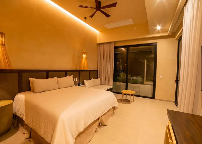 Casa Lagom, Luxurious Oasis With Infinity Pool! La Cruz (La Cruz)